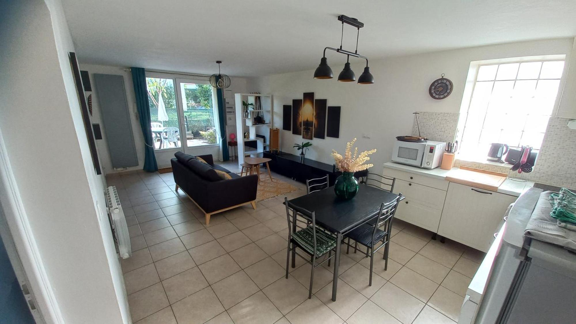Plaisir Des Pres - Appartement T3, Jardin, Parking Chaponost エクステリア 写真